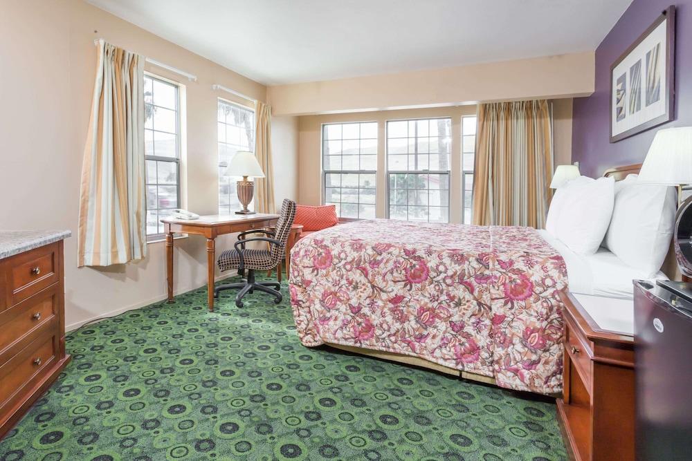 Days Inn By Wyndham Westley Extérieur photo